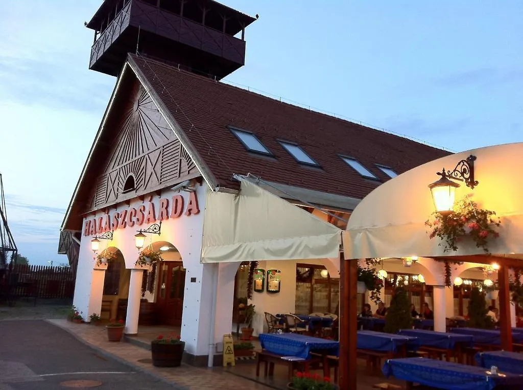 Bed & Breakfast Fehertoi Halaszcsarda Es Szalloda